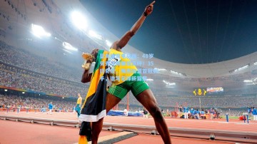 星海体育电脑版：48岁贝克汉姆振臂高呼！35日奇迹，梅西加盟首冠到手，谱写足球新篇章