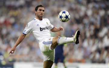 【星海体育官网下载地址】恩比德，红白蓝球衣下的非洲心跳—我为美国队打过球，但我永远会先代表喀麦隆