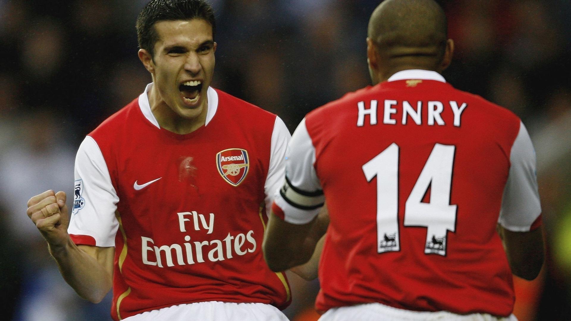 热刺陷入冰火两重天,欧冠高歌猛进,英超赛场却步履维艰